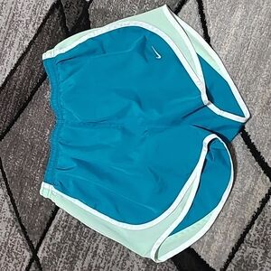 NIKE DRI-FIT MESH LINED LOGO SHORTS PRICE FIRM